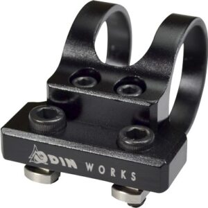 ODIN FLASHLIGHT MOUNT M-LOK - FOR MOST 1" FLASHLIGHTS