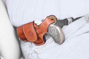 Bond Arms Driving Holster for derringers up to 3.5-inch barrels, Tan