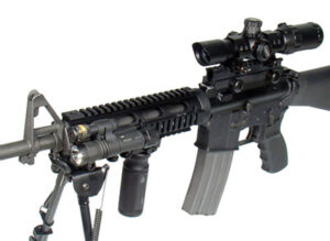 UTG 9in Picatinny 2-Piece Drop-In Mid-Length AR-15 Handguard Rail - view 3