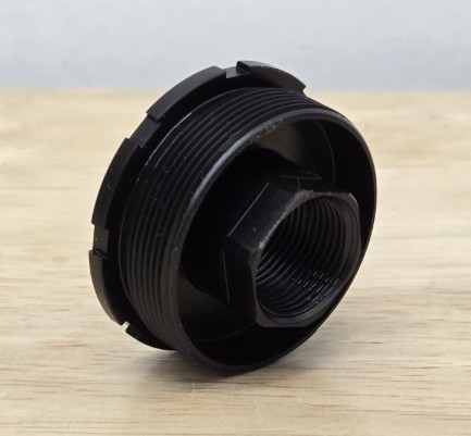 850059153093 BOSS BOSS 1/2X28 STAINLESS DIRECT THREAD HUB ADAPTER BLACK MNT-12-SS-BLK