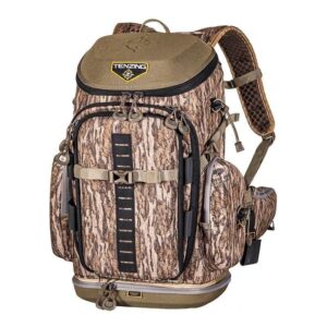 Tenzing Hangtime Day Pack, Camo, 750 cu. in.